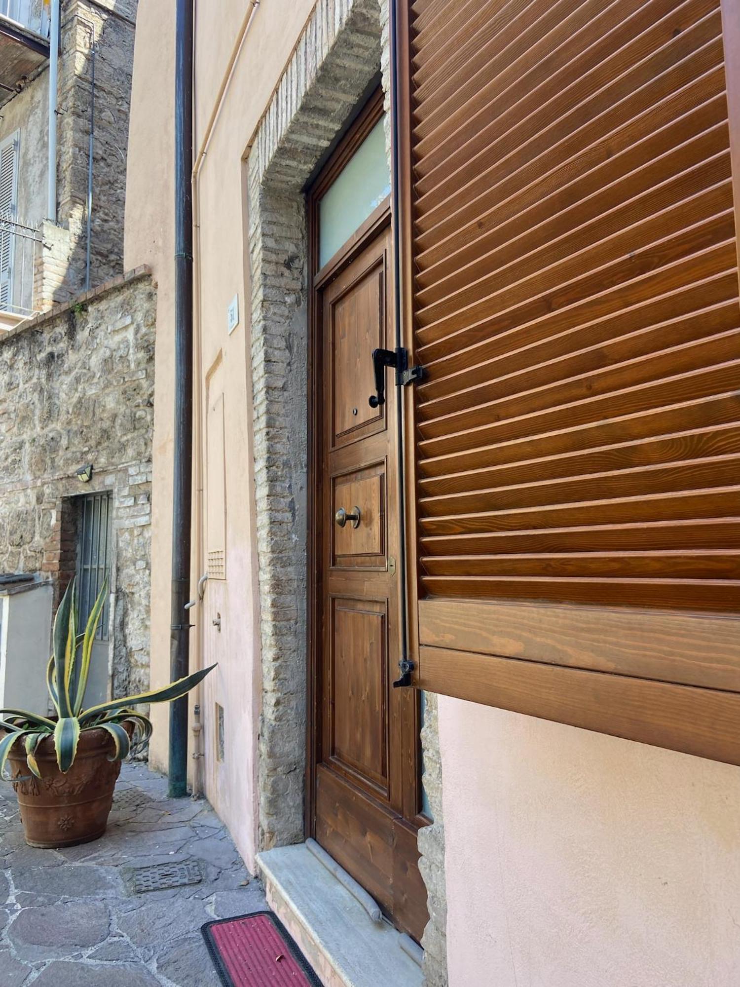 Appartamento Terni Centro Exterior foto